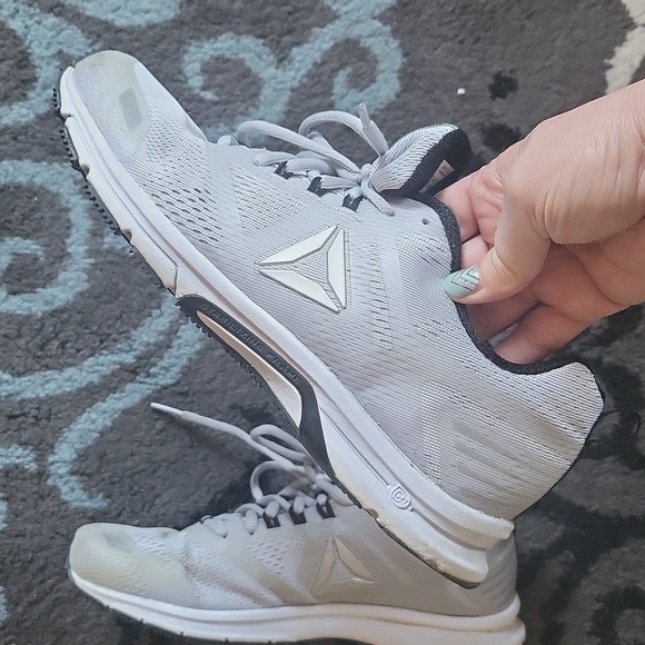 Reebok sneakers - Picture 4 of 7
